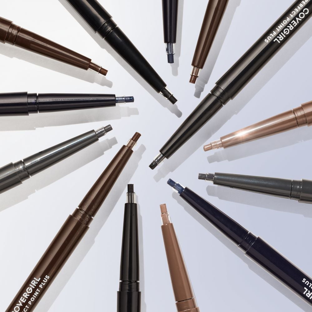 COVERGIRL Perfect Point Plus Eyeliner Pencil, Black Onyx Pack of 1, Long-Lasting, Versatile Black Eyeliner, Soft Smudging Tip, No Sharpening Needed